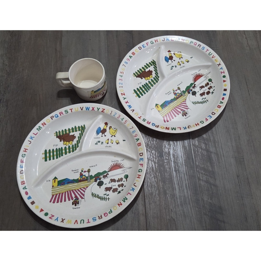 Vtg Interpur Melamine Divided Childrens Plates (2) & Cup In Alphabet & Farm 1985